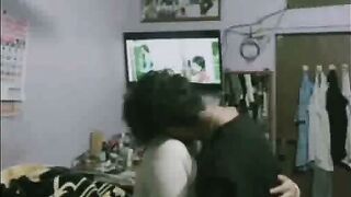 Desi Couple Kissing Passionately in Bedroom VIRAL MMS