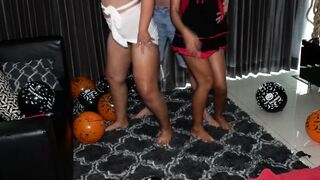 Tattooed Blonde BBW Asian Girl Oiled Lesbian Sex on Couch