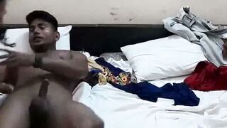 Indian Tamil Girl Handjob and Fucking on Bed