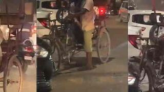 Girl Pays Rickshaw Driver with Messy Handjob on Street