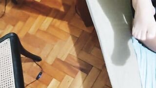 Agatha Kent made me cum squirt inside her mouth, while