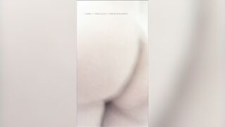 Secretly Masturbating inside the Bathroom at the Work