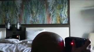 Hotel Guests got Breakfast and a Performance (Squirting)