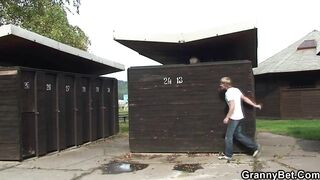 60 years mature woman gets fuck on outdoors