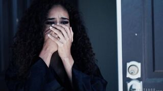 Scarlit Scandal - Pandemic - Lauras Delivery