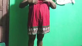 नग्न देसी लड़की का बैटरी के साथ हस्तमैथुन सेक्स