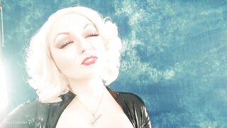 Home Solo Sex Tape Selfie with Strap-On Point Of View. Fem Dom Strap-on Crazy