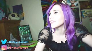Adorable Punk Model Finger Bang Herself and Twerks for You