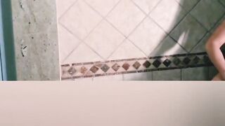 mom Swallow and Rake a Shower with a Lot of
