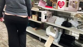 Cougar Out Into Outdoor Shopping with a Fat Ass Whale
