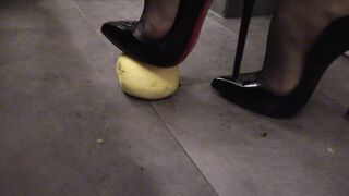Apple Crush with Louboutin Goddess Cunt With Mouth - Request from Fan